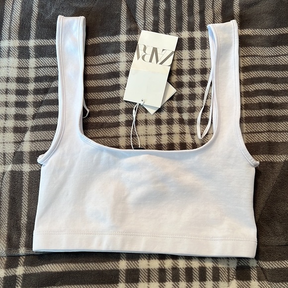 NWT Zara crop top - Picture 2 of 2